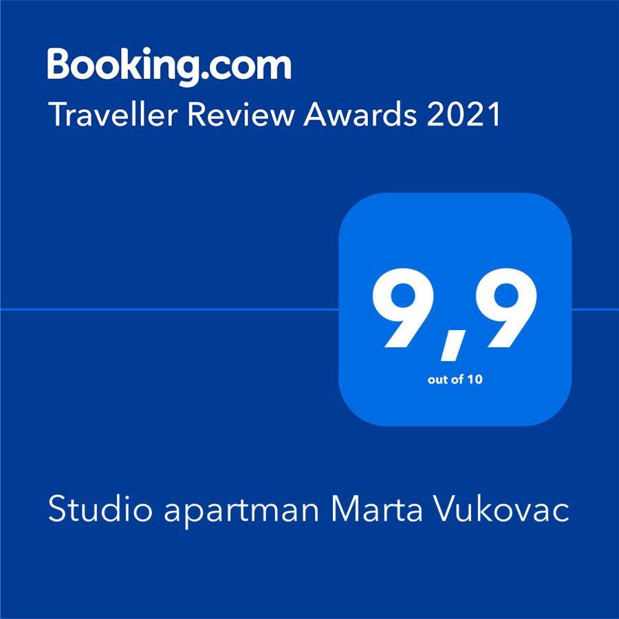Studio Apartman Marta Korenica Exteriör bild