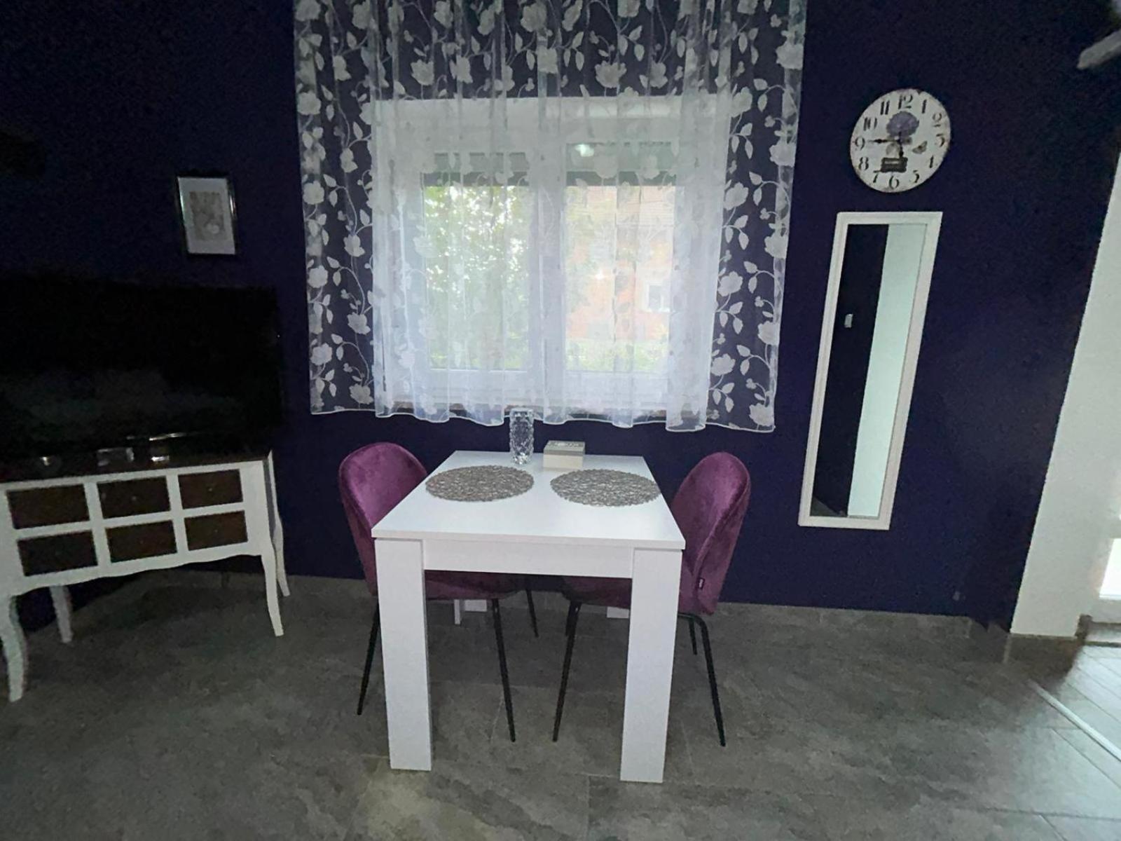 Studio Apartman Marta Korenica Exteriör bild